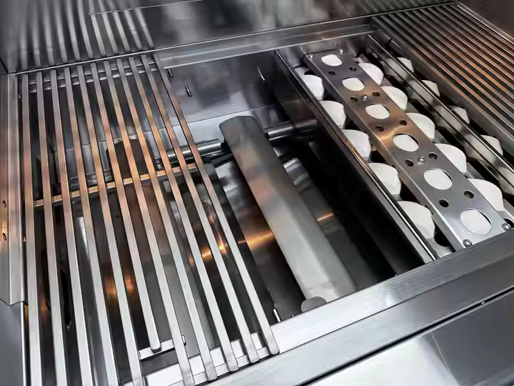 4 Burner Premium Gas Grill with Rear Burner and Built-in Lighting System