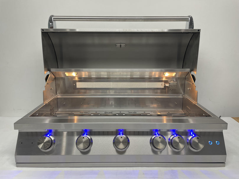 5 Burner Premium Gas Grill with Rear Burner and Built-in Lighting System