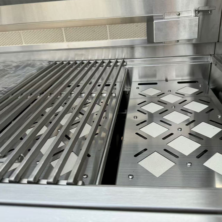 Professional 36-Inch 3 Burner Built-In Gas Grill With Rear Infrared Burner